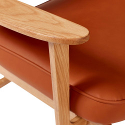 Fauteuil rétro en bois certifié et simili cuir marron JAKAIO