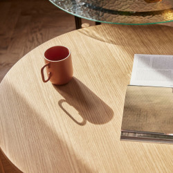 Table basse ronde pieds en croix en bois certifié HAZELA