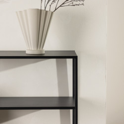 Table d'appoint en acier noir NONZA