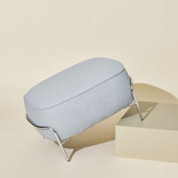 Pouf ovale design bleu UMYO : Apporte Confort et Modernité