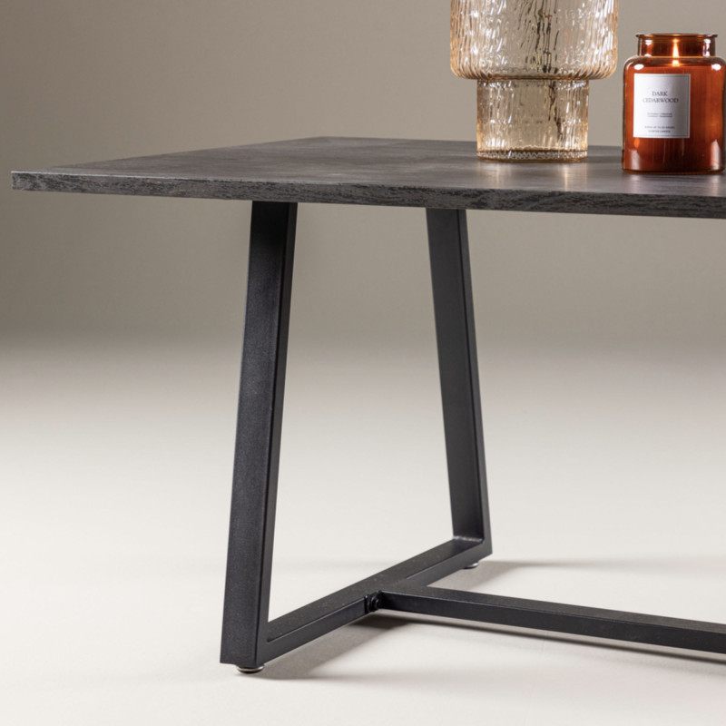 Table bassse en bois noir design PLANO